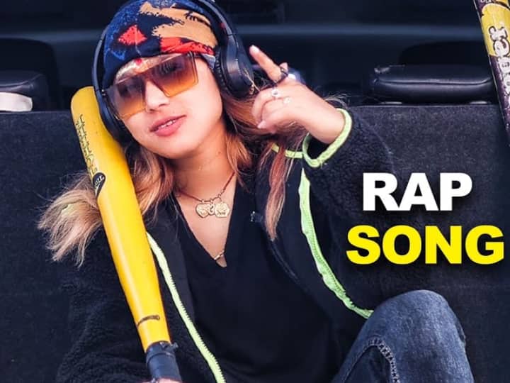 Bhojpuri Song 'पटा लोगे' से लाखों लोगों को पटाने में कामयाब हुईं खुशबू तिवारी, वीडियो ने तोड़े व्यूज के रिकॉर्ड्स Khushbu Tiwari Rap Song Pata Loge Shubham Jaikar Bhojpuri Rap Song going viral Bhojpuri Song 'पटा लोगे' से लाखों लोगों को पटाने में कामयाब हुईं खुशबू तिवारी, वीडियो ने तोड़े व्यूज के रिकॉर्ड्स