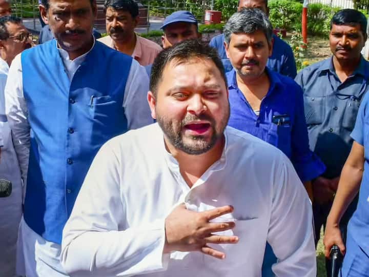 Bihar Politics: ‘Raid is happening again since the formation of Grand Alliance’, Tejashwi Yadav’s big allegation on Center on ED raid