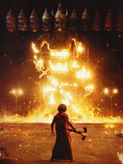 Dasara trailer : ‘மைனரு வேட்டி கட்டி..’ வெளியானது நானியின் தசரா டிரெய்லர்!