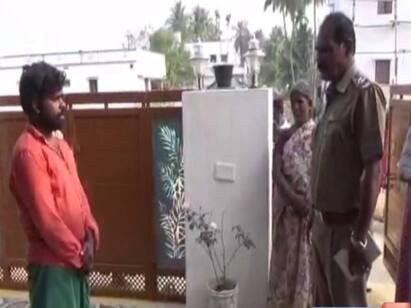 thief goes back to the house which he tried to steal and- apologized in erode Crime: சிசிடிவி கேமராவிடம் சரண்டர் ஆன திருடன்”.. திருடப்போன வீட்டில் மன்னிப்பு கேட்ட அதிர்ச்சி சம்பவம்..!