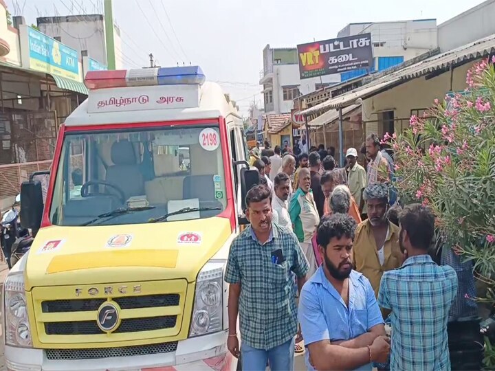 திண்டுக்கல்: ரத்தம் சொட்ட சொட்ட அரசு மதுபான கடை முன்பு இளைஞர் தர்ணா