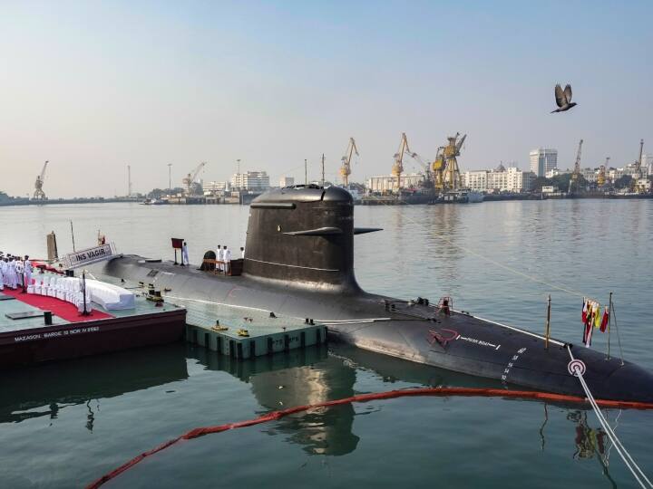 indian navy ready to buy three air independent propulsion submarine Mazagon Dock Shipbuilders Limited  Indian Navy: समंदर में ही चीन को कुचलेगी इंडियन नेवी! न्यूक्लियर हमला करने वाली 3 मेड इन इंडिया पनडुब्बी खरीदने की तैयारी