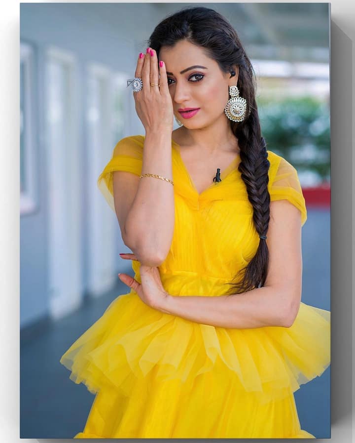 సీరియల్ నటిగా గుర్తింపు పొంది ‘జబర్దస్‘ యాంకర్ గా మారింది సౌమ్య రావు.Photo Credit: Sowmya Rao/Instagram