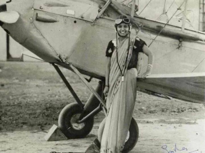 sarla thakral death anniversary first indian woman pilot flight in saree Sarla Thakral Death Anniversary: साड़ी पहनकर उड़ाई पहली सोलो फ्लाइट, कुछ ऐसी है देश की पहली महिला पायलट की कहानी