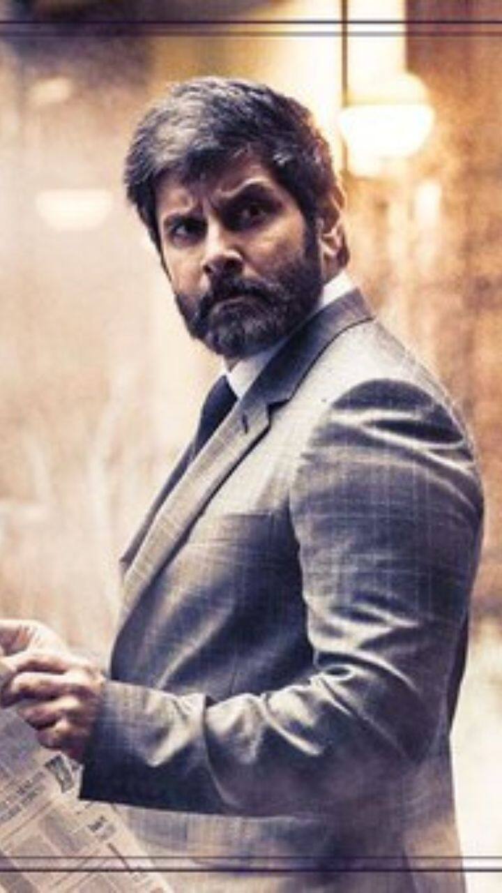 சில நாட்களுக்கு முன்னர், இப்படத்தின் இசையமைப்பாளரான ஹாரிஸ் ஜெயராஜ், கூடிய விரைவில் இப்படம் வெளியாகும் என் ட்வீட் செய்து இருந்தார். தற்போது, துருவ நட்சத்திரம் வருகிற மே மாதம் வெளியாகும் என தகவல் பரவிவருகிறது.