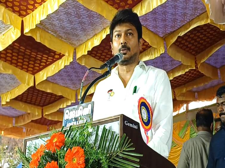 The police who arrested me that day are giving me protection today - Minister Udhayanidhi Stalin. அன்று கைது செய்த காவல்துறையினர் இன்று எனக்கு பாதுகாப்பு வழங்குகிறது - அமைச்சர் உதயநிதி ஸ்டாலின்