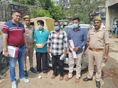 नोएडा: लिफ्ट देकर लूटने वाले लिफाफा गैंग के 3 बदमाश गिरफ्तार, चालाकी जानकर होश उड़ जाएंगे