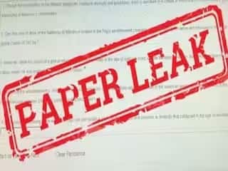 TSPSC Paper Leak Case: SIT Issues Notice To Telangana BJP Chief Bandi Sanjay TSPSC Paper Leak Case: SIT Issues Notice To Telangana BJP Chief Bandi Sanjay