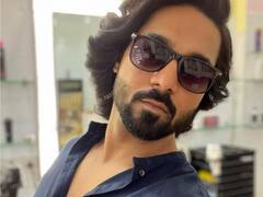 बेंगलुरु एयरपोर्ट पर कोरियोग्राफर Salman Yusuff से कहा गया- 'कन्नड़ में बात करो', देखें वीडियो