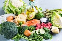 Health Tips: ਪਤਲੇ ਹੋਣ ਦੇ ਚੱਕਰ 'ਚ ਡਾਈਟ 'ਚੋਂ ਇਕਦਮ ਨਾ ਘਟਾਓ ਫੈਟ