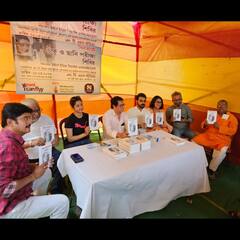 Eye Test Camp: এনটিওয়ান স্টুডিওতে চক্ষু পরীক্ষা শিবিরের আয়োজন, উপস্থিত প্রসেনজিৎ-ইশা-দিতিপ্রিয়া