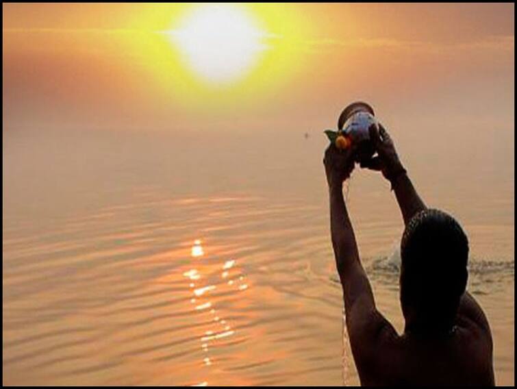 Meena Sankranti 2023 date time significance and rituals lord sun Meen Sankranti 2023: મીન સંક્રાંતિના અવસરે  આ રીતે કરો સૂર્યદેવનું પૂજન, દરેક કષ્ટથી મળશે મુક્તિ