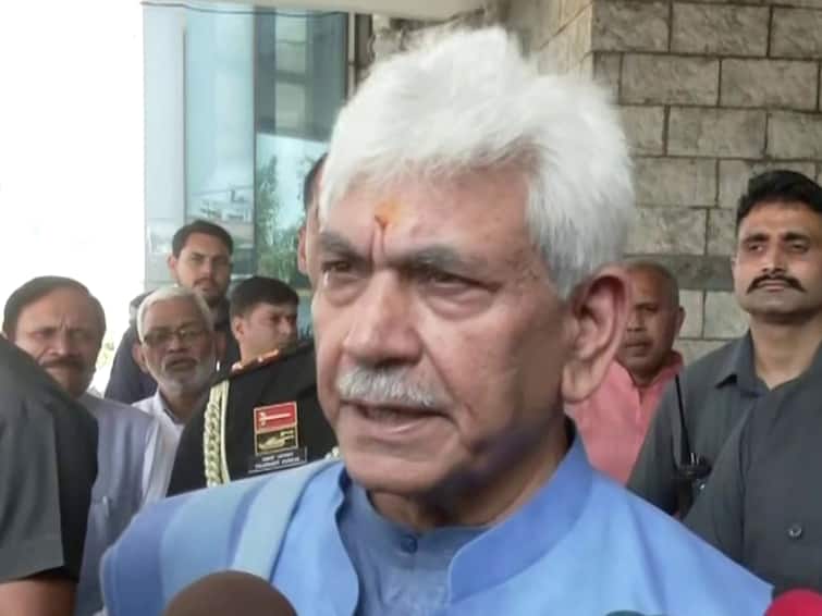 Jammu Kashmir LG Manoj Sinha Responds To Mehbooba Mufti's Remarks On JKSSB Tests Over 47 People Involved In Anti-National Activities Were Removed: J&K LG Hits Back At Mufti Over JKSSB Tests Row