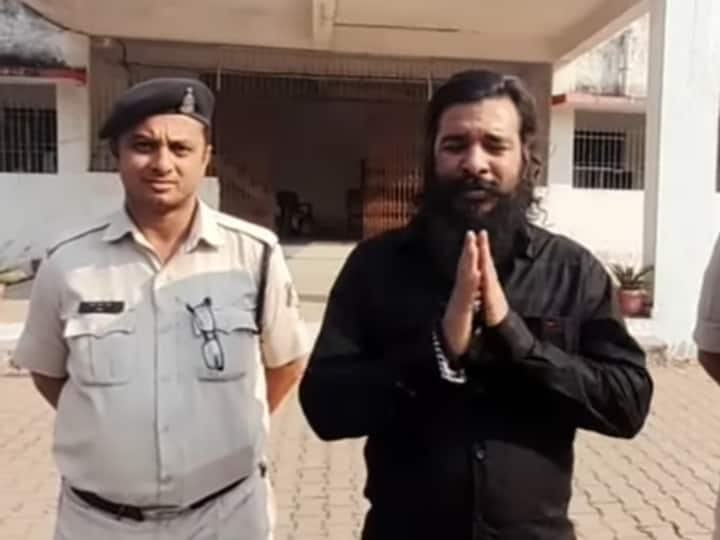 Durg police arrested accused in Chhattisgarh firing miscreant made vide police video viral ann Durg News: फायरिंग करते बदमाश ने बनाया था वीडियो, SP के व्हाट्सएप पर किसी ने दी जानकारी, पुलिस ने ऐसे सिखाया सबक