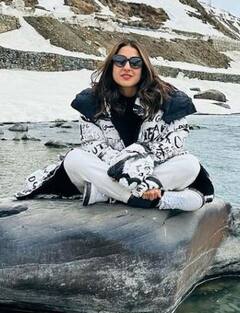 Sara Ali Khan: ਬਰਫੀਲੇ ਪਹਾੜਾਂ 'ਚ ਕੌਫੀ ਦਾ ਮਜ਼ਾ ਲੈਂਦੀ ਨਜ਼ਰ ਆਈ ਸਾਰਾ ਅਲੀ ਖਾਨ, ਦੇਖੋ ਖੂਬਸੂਰਤ ਤਸਵੀਰਾਂ