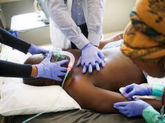 हैदराबाद के बाद अब नागपुर में भी दर्दनाक घटना, बैडमिंटन खेल रहे शख्स की हार्ट अटैक से हुई मौत