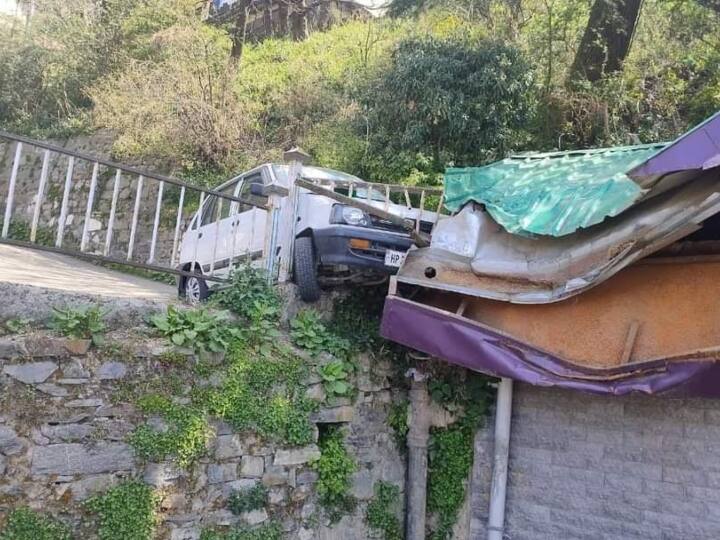 Speeding Car Hit In Shimla Himachal Pradesh High Court employee died Shimla Accident News ANN Shimla News: शिमला में तेज रफ्तार कार ने मारी टक्कर, हाईकोर्ट  के कर्मचारी की हुई मौत