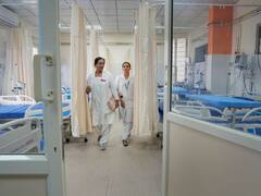 फिर से रफ्तार पकड़ रहा कोरोना! महाराष्ट्र में दोगुने हुए केस तो दिल्ली में भी दिखा असर, स्वास्थ्य विभाग अलर्ट