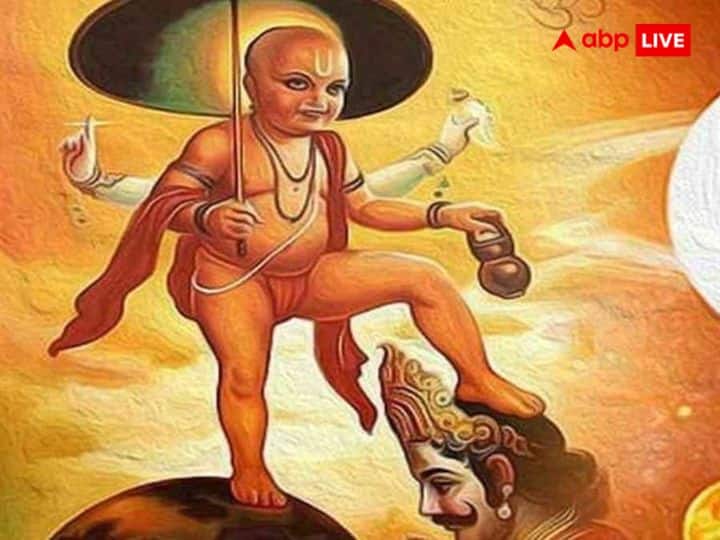 5. वामन अवतार (Vamana Avatar): वामन अवतार में भगवान विष्णु बटुक ब्राह्मण के रूप में धरती पर आए थे. इस अवतार में उन्होंने प्रह्लाद के पौत्र राजा बलि से दान में तीन पद धरती मांगी और तीन कदम में अपने पैर से तीन लोक नापकर बलि का घमंड तोड़ दिया.