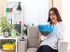 PCOS की समस्या में महिलाएं गलती से भी न खाएं ये चीजें, वरना सेहत पर पड़ सकता हैं बुरा असर