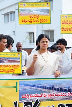 సాగునీటి ప్రాజెక్టులపై ప్రభుత్వ నిర్లక్ష్యం చేస్తోందని టీడీపీ ధర్నా