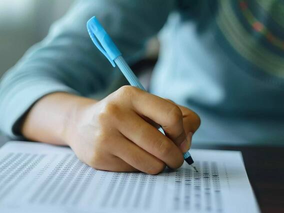 Exam : પરીક્ષા દરમિયાન પુરતી ઉંઘ ના લેનારાઓ સાવધાન! થઈ શકે છે ભયંકર નુકશાન Exam : Students Should not Skip sleep Before Exam Exam : પરીક્ષા દરમિયાન પુરતી ઉંઘ ના લેનારાઓ સાવધાન! થઈ શકે છે ભયંકર નુકશાન