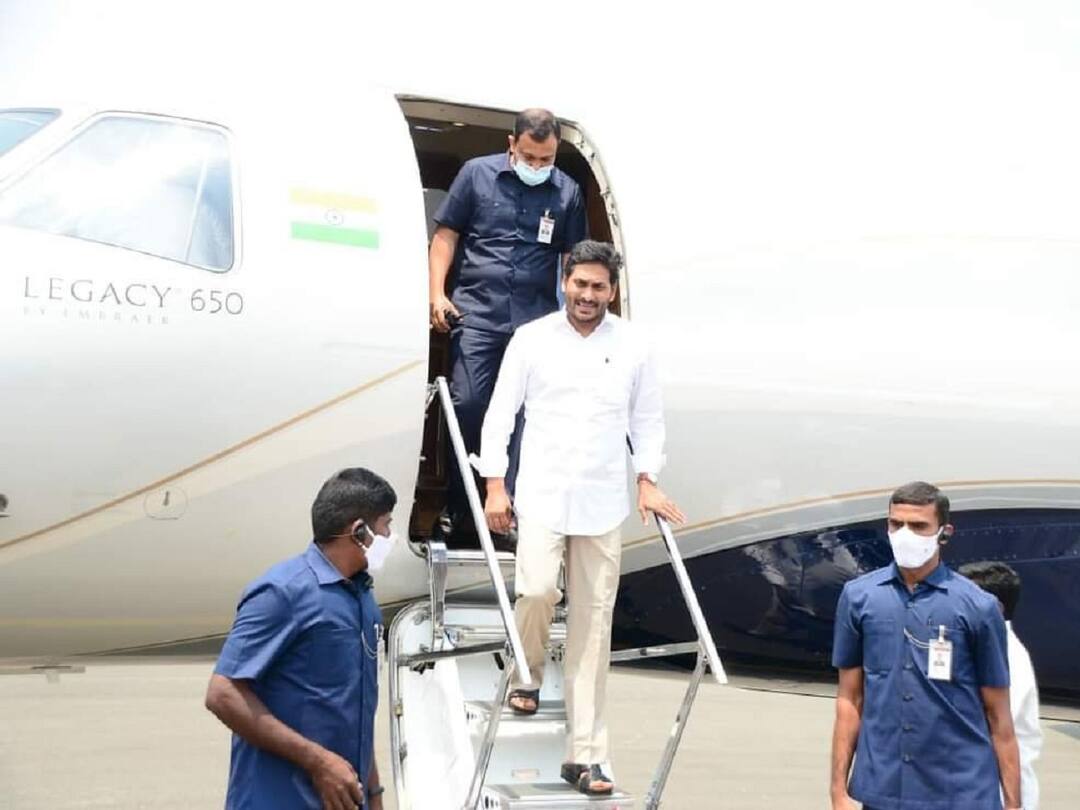 CM Jagan Delhi Tour: నేడు సాయంత్రం ఢిల్లీకి సీఎం జగన్ - రేపు ప్రధానితో భేటీ CM Jagan Delhi tour confirms Meeting with PM Modi scheduled on 17 March CM Jagan Delhi Tour: నేడు సాయంత్రం ఢిల్లీకి సీఎం జగన్ - రేపు ప్రధానితో భేటీ