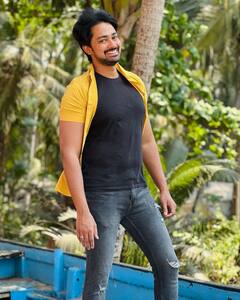 Brahmamudi kirann kanth Photos: 'బ్రహ్మముడి' లో కవిగా మెప్పిస్తోన్న  కళ్యాణ్ (కిరణ్ కాంత్)  రీసెంట్ ఫొటోస్