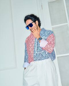 Ayushmann Khurrana: ट्रेन में गाना गाते-गाते कैसे बने इतने बड़े सुपरस्टार, आयुष्मान खुराना की लाइफ जर्नी आपको जरूर जाननी चाहिए