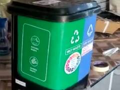बारां के युवा वैज्ञानिक ने बनाया अनोखा डस्टबिन, कचरा भरते ही कहता है- 'मैं भर गया हूं'