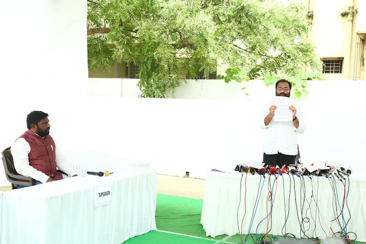 Standing in the assembly for 4 hours to speak for 5 minutes: Kotam Reddy