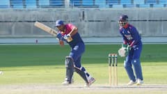 ICC Cricket WC Qualifier: শতরান করে ইতিহাস গড়লেও দলকে জেতাতে পারলেন না আমিরশাহির আসিফ