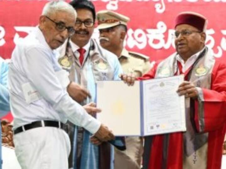 Did PhD at the age of 79, such a passion for reading that you will also salute