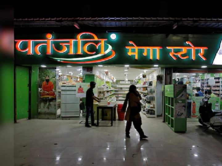 Patanjali Foods shares freezes by bourses company sees no impact on the functioning Patanjali Foods Share: फ्रीज हुए पतंजलि के ये शेयर, कंपनी बोली- नहीं होगा कामकाज पर असर
