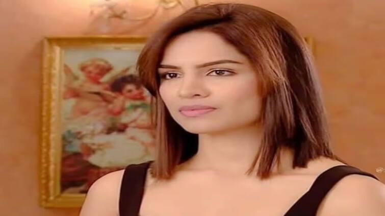 kumkum-bhagya-aliya-aka-shikha-singh-talked-about-her-mental-health-says-she-does-not-know-what-wrong-with-her Shikha Singh: ਡਿਪਰੈਸ਼ਨ 'ਚ ਹੈ ਇਹ ਮਸ਼ਹੂਰ ਟੀਵੀ ਅਦਾਕਾਰਾ, ਸੋਸ਼ਲ ਮੀਡੀਆ 'ਤੇ ਰੋਂਦੇ ਹੋਏ ਸ਼ੇਅਰ ਕੀਤੀ ਵੀਡੀਓ, ਕਹੀ ਇਹ ਗੱਲ