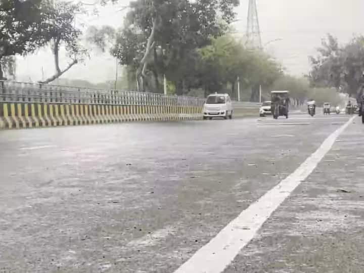 Weather Update Today 16 March 2023 IMD Forecast Rain Yellow Alert in UP Noida Ghaziabad Agra Lucknow Varanasi ka Mausam UP Weather Update: यूपी के इन इलाकों में बारिश और ओले को लेकर येलो अलर्ट, तेज हवा चलने की संभावना