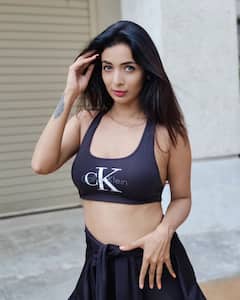 Malaika Arora Lookalike: बेहद ग्लैमरस है मुंबई में रहने वालीं मलाइका अरोड़ा की ये हमशक्ल, तस्वीरें देख नहीं होगा यकीन