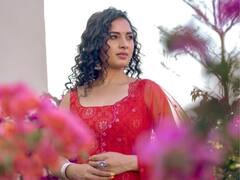 Srushti dange : ‘சுடிதார் அணிந்து வந்த சொர்க்கமே..’ சிவப்பாக ரோஜாவாக ஜொலிக்கும் கன்னக்குழி நடிகை!