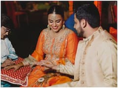 स्वरा ने हाथों में मेहंदी से लिखवाया पिया का नाम, फहाद ने अपनी दुल्हनियां के लिए हथेली पर मेहंदी से बनवाया दिल