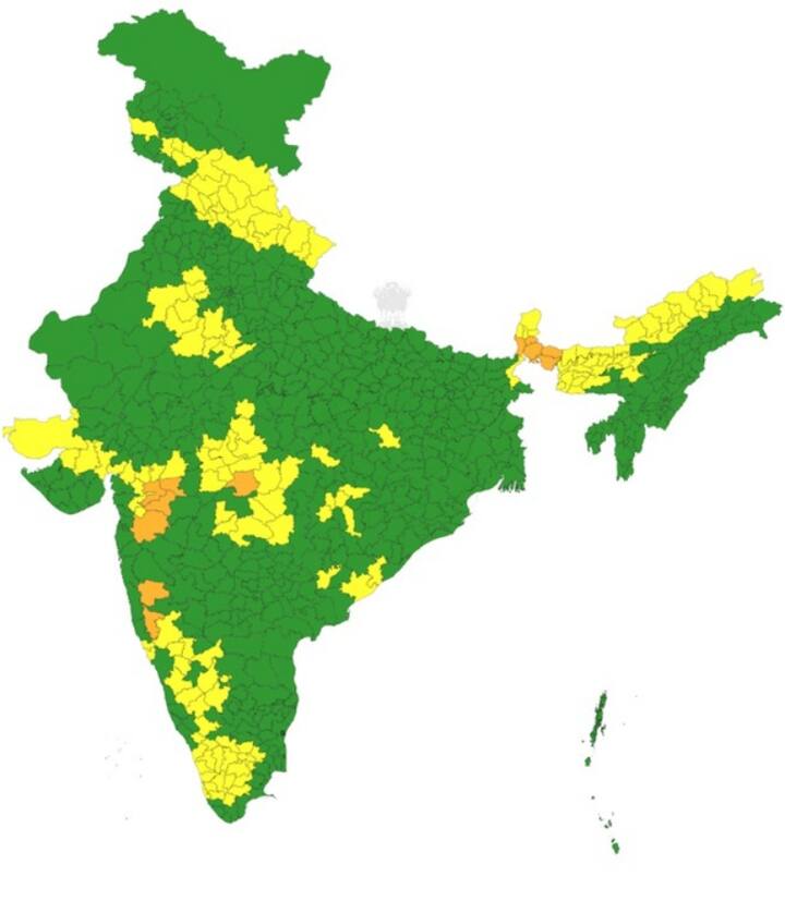 IMD ने देश में आंधी, बिजली चमकने और तेज हवाओं के लिए चेतावनियां जारी की है. आईएमडी ने मैप के जरिए अलर्ट जारी किया है, जिसमें येलो कलर का मतलब आंधी-तूफान और ऑरेंज कलर का मतलब बारिश के लिए तैयार रहें.