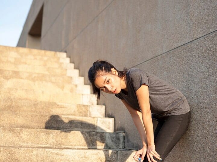 breathing difficulty while climbing stairs 4 सीढ़ियां चढ़ते ही फूलने लगती है सांस...तो जरूर अपनाएं ये टिप्स