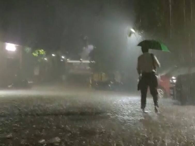 Maharashtra Weather Forecast of unseasonal rain in the state today Maharashtra Weather : आजही राज्यात अवकाळी पावसाचा अंदाज, परभणी जिल्ह्यात वीज पडून चार जणांचा मृत्यू; शेतकरी चिंतेत