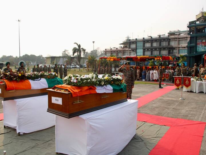 After a wreath-laying ceremony in Tezpur, the bodies were carried by a special military plane.