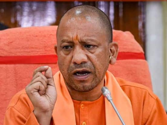 up government yogi adityanath tenure more than 10000 encounters in last 6 years Ecnounter In UP: ਯੂਪੀ 'ਚ ਪਿਛਲੇ 6 ਸਾਲਾਂ 'ਚ 10,000 ਤੋਂ ਵੱਧ Encounter, 63 ਬਦਮਾਸ਼ ਢੇਰ, 5967 ਗ੍ਰਿਫ਼ਤਾਰ