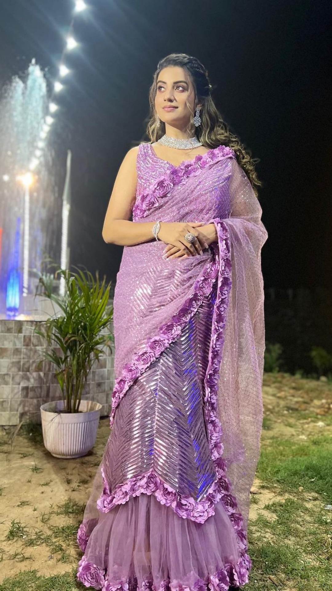 Fashion Tips: How To Wear Saree Like Lehenga For Wedding Season Special -  Amar Ujala Hindi News Live - Fashion Tips:हर शादी-पार्टी के लिए लहंगा  खरीदने की जरूरत नहीं, इस तरह से साड़ी को लहंगे की तरह बांधें