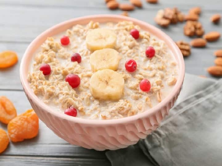 Bored of eating the same type of oats for weight loss So this time try these dishes made of oats Oats Recipe: वेट लॉस करने के लिए एक ही तरह का ओट्स खाकर हो गए हैं बोर? तो इस बार ट्राई करें ओट्स से बनी ये डिशेज