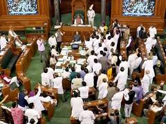 5 दिन में सिर्फ 97 मिनट चली संसद, पक्ष-विपक्ष की पॉलिटिक्स में देश के खजाने का 50 करोड़ स्वाहा