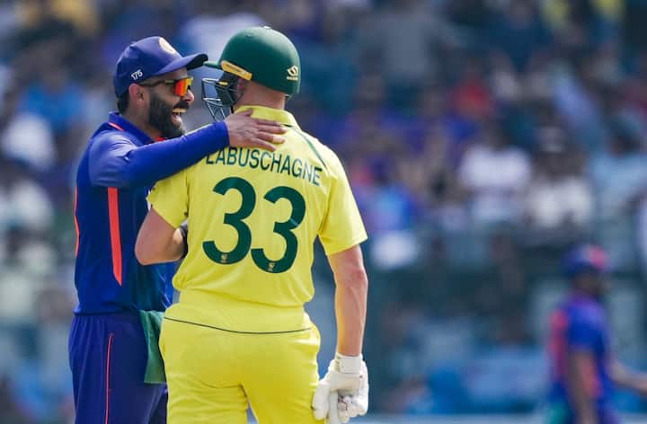 লক্ষ্যমাত্রা ছিল মাত্র ১৮৯। কিন্তু একটা সময় ১৬ রান বোর্ডে তুলতেই ৩ উইকেট খুইয়ে বসেছিল ভারতীয় দল।