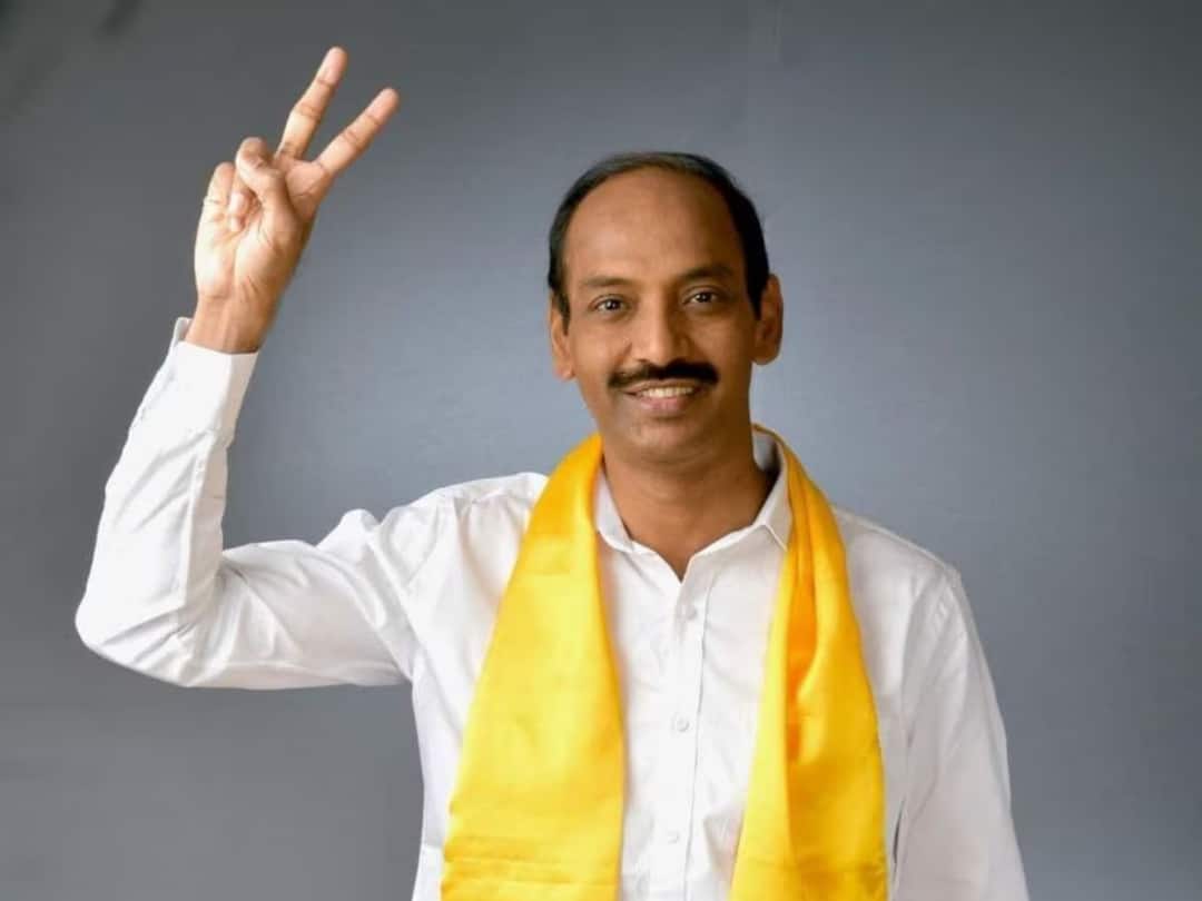 AP MLC Elections: TDP surges ahead in graduates seats DNN సైకిల్ ఎక్కిన పట్టభద్రులు - ఉత్తరాంధ్ర, తూర్పు రాయలసీమల్లో టీడీపీ జోరు - అక్కడ వైసీపీ!