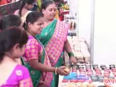 कोल्हापुरात तीन दिवस महिला बचत गटाच्या उत्पादनांचे प्रदर्शन व विक्री; जिल्हाधिकाऱ्यांचे हस्ते उद्घाटन